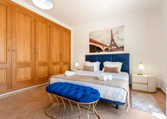 Castelo By Algarve Holidays *