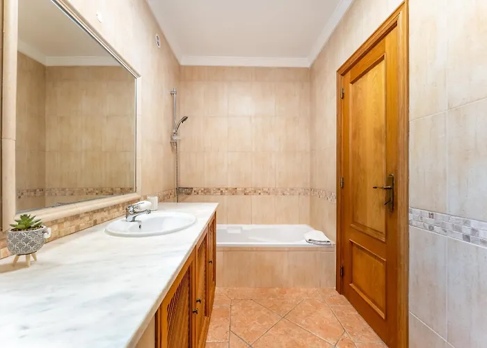 Villa Castelo By Algarve Holidays Albufeira