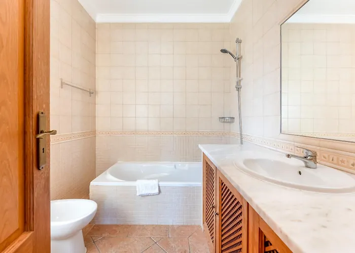 Castelo By Algarve Holidays Villa